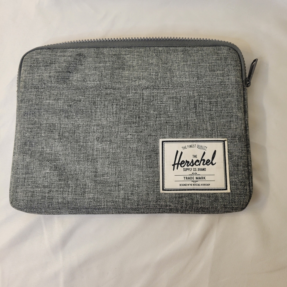 Herschel Supply Company Charcoal Sleeve